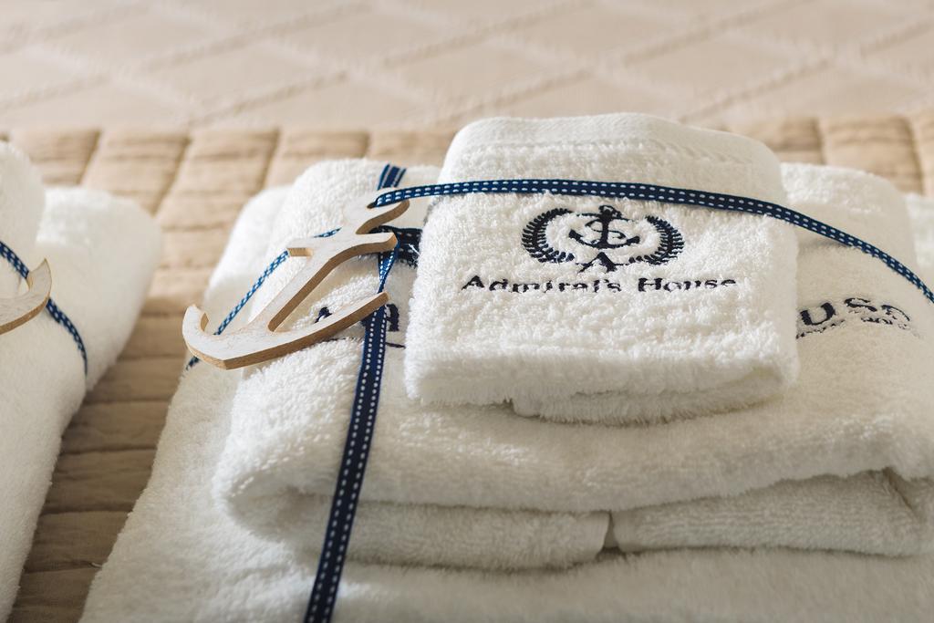 Admiral'S House Villa Chalki Town Bagian luar foto