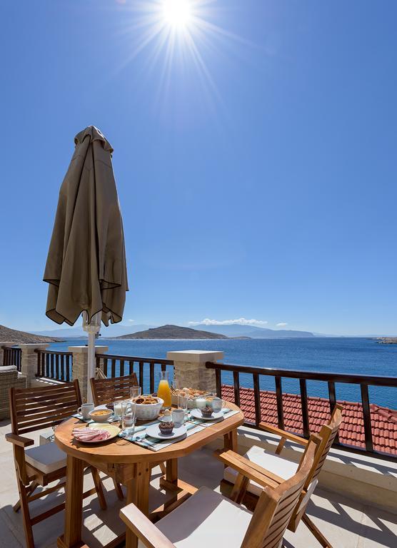 Admiral'S House Villa Chalki Town Bagian luar foto