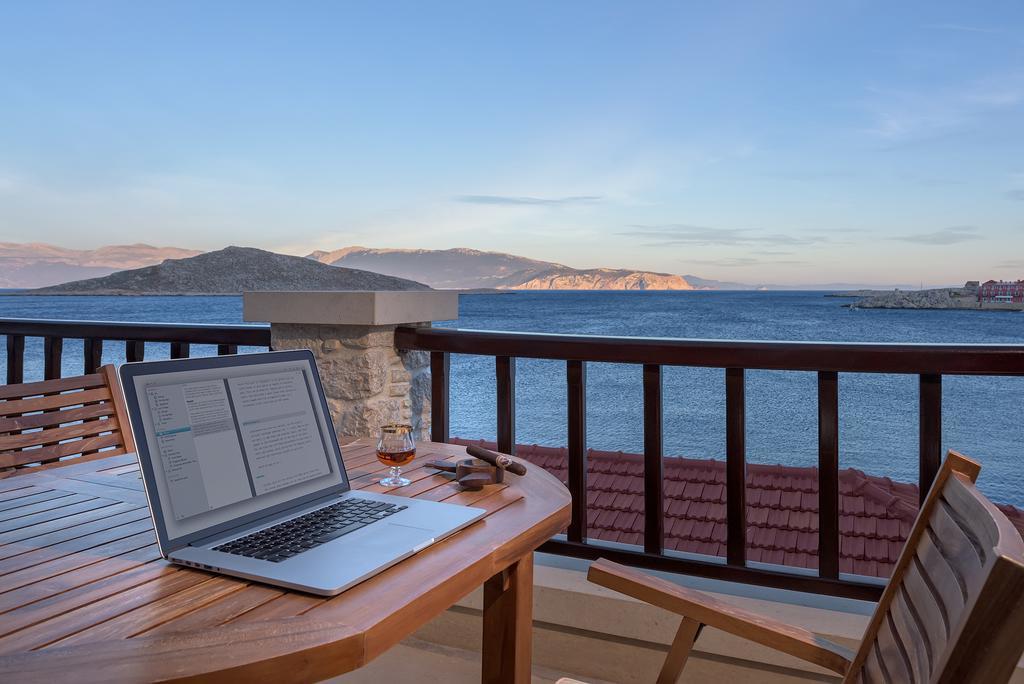 Admiral'S House Villa Chalki Town Bagian luar foto